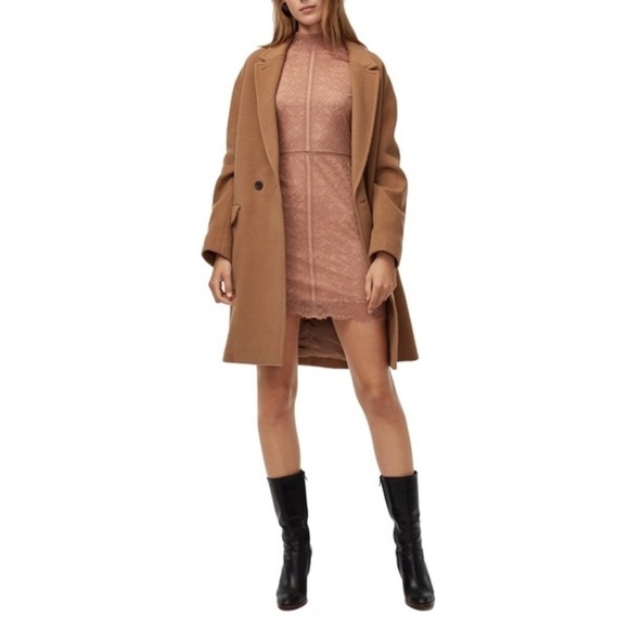 Aritzia Coat Lyon Double-Breasted Wool Italian Virgin Short 1 EUC - Picture 9 of 9